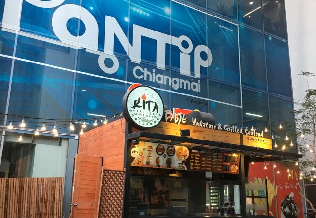 Big Cのミニマーケット