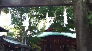 曳舟駅の南西にある