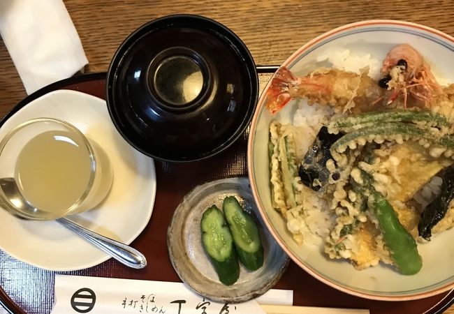 上天丼もざる蕎麦も美味しい