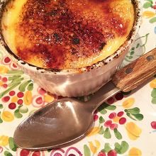 オレンジ風味カスタードにパリパリキャラメル