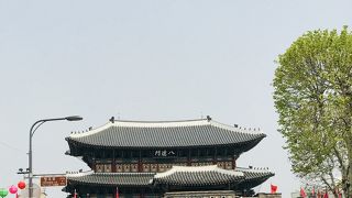 華城観光の入口