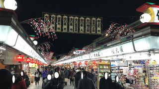 浅草といえば仲見世通り