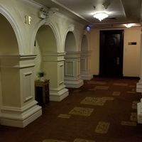 客室廊下。荘厳。