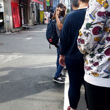 開店前には既に行列
