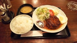 ハンバーグがおいしい喫茶店