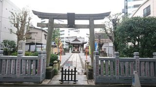 男体の宮と呼ばれる神社