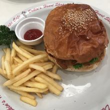 頼んだハンバーガー♫