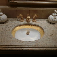 ロビーにあるトイレの洗面台