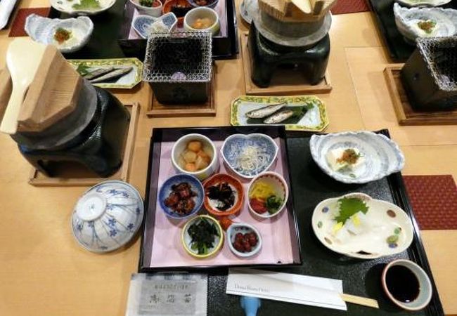 ホテル＆リゾーツ 和歌山 串本（串本ロイヤルホテル）　日本料理 熊野灘の朝食