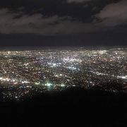 夜景のスポットです（藻岩山ロープウェイ）