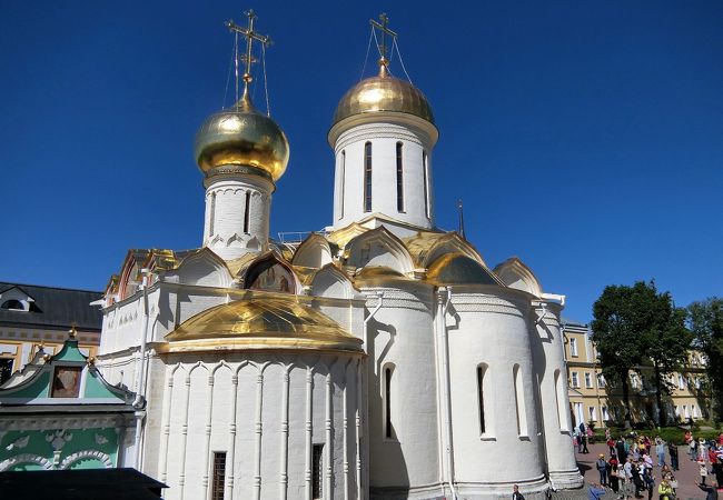 トロイツキー聖堂