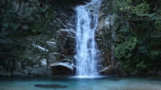 滝の見える遊歩道は、道迷いの可能性がある感じでした。