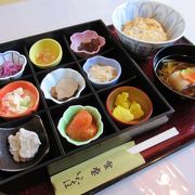 がっこ懐石が名物 角館「食堂いなほ」