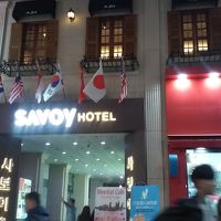 繁華街のど真ん中で便利でした。