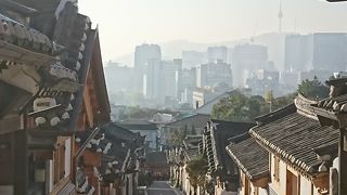 古い街並みと新しい街並みを一望