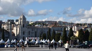 閉館時刻前だと空いていました