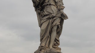 天使像が美しい