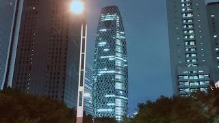 ユニークなフォルム