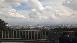 立山連峰を一望できます