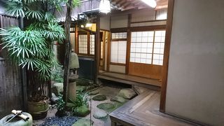 西山本館