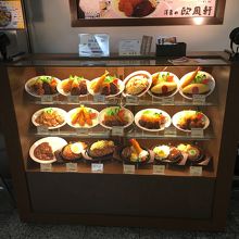 入り口にある見本さんたち