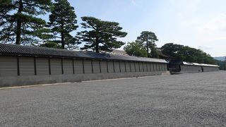 全部見て回ると半日は掛かる