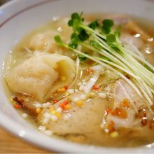 海老ワンタン塩そば