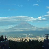 ホテルから見た富士山