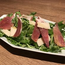 ルッコラサラダ！