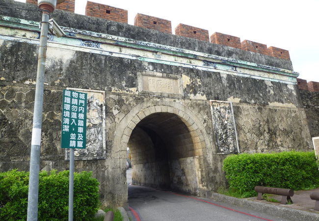 鳳山縣舊城跡の中で真ん中に位置します