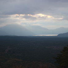 青木が原樹海と本栖湖