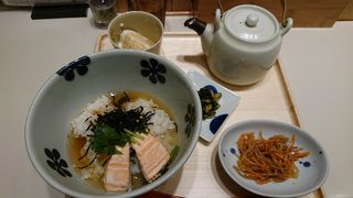 さらっと食べれるだし茶漬け