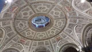 世界一美しいカフェ