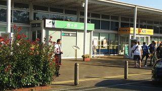 こじんまりとしたパーキングエリア