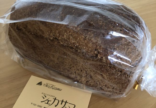 グラハム100％の食パンが買えるベーカリー