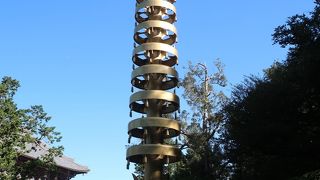 近くでは東塔院発掘中