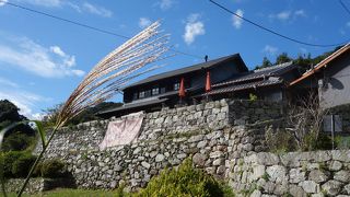 オリエンタル雑貨+カフェ Ora