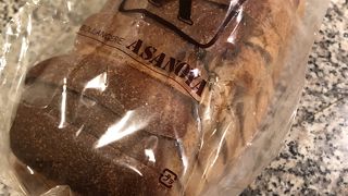 全粒粉100%のパンドミ