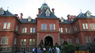 歴史を感じる建物です