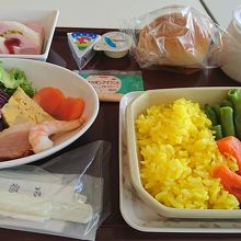 機内食が頂けるレストランもあります