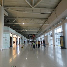 少ないけれどお店があります