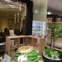 夏だったのでスイカがディスプレイ