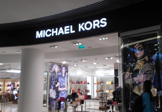 ポルテラ空港に入っているニューヨーク生まれのブランド