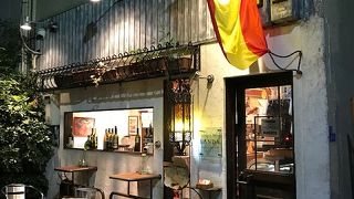 19時までのハッピーアワーはお得感満載！