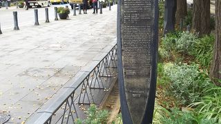 レトロな建物が立ち並ぶ