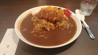 船場センタービルのカレー専門店