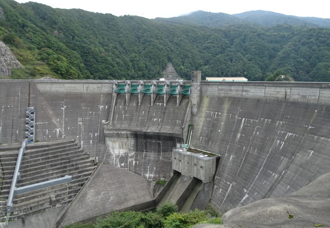 湯田ダム