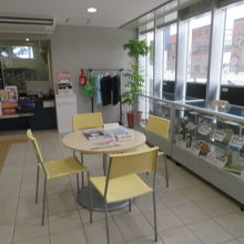 イステーブルがあり休憩が出来ます