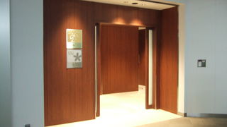 入り口がわかりづらい