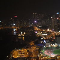 クラブレベル　ハーバービュールームからの夜景-香港島側